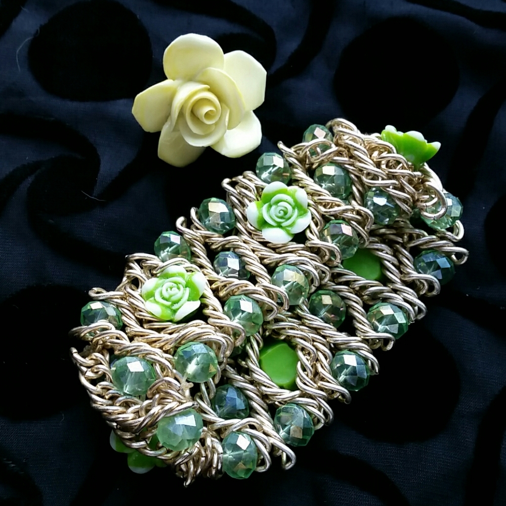 Green Rhinestones and Roses Stretch Boho Bracelet Goldtone